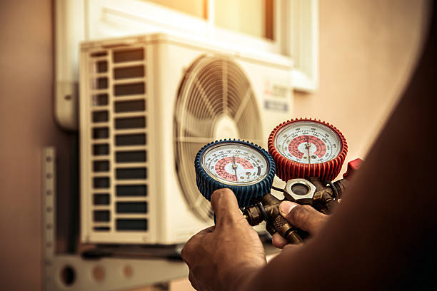 Professional Heat Pump Repair technician working in Clarendon, NC